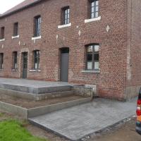 Création de par terre en bordures et terrasse en béton imprimé